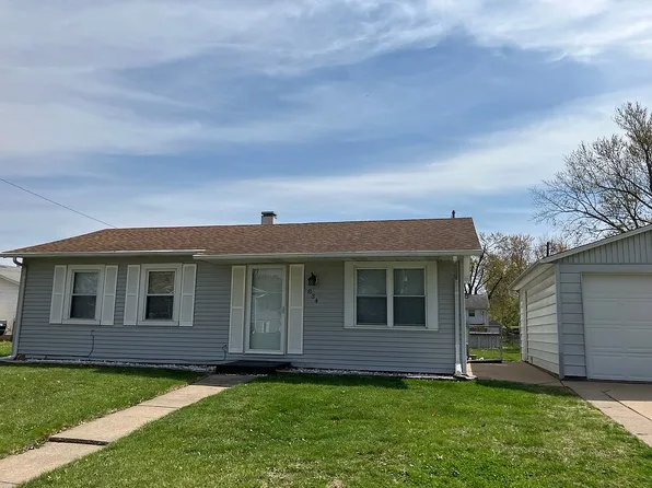 834 3rd Ave E, Milan, IL 61264