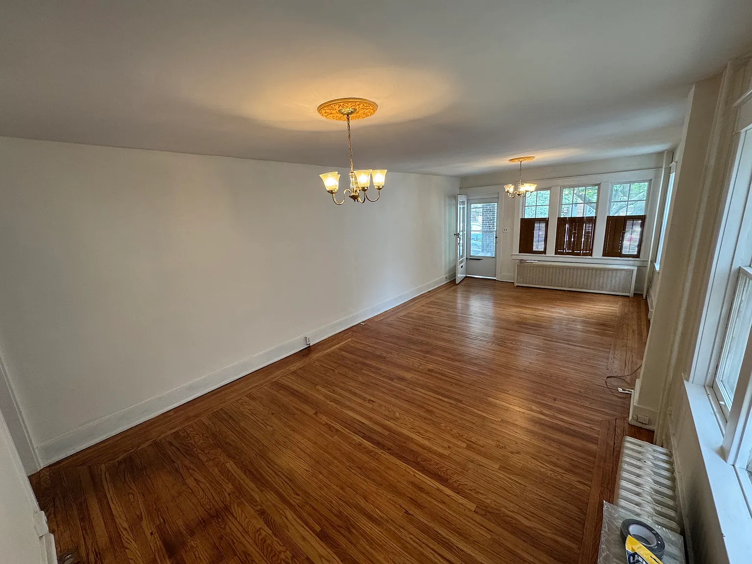 3 bed, 1308 sqft, $2,300 — Photo 2