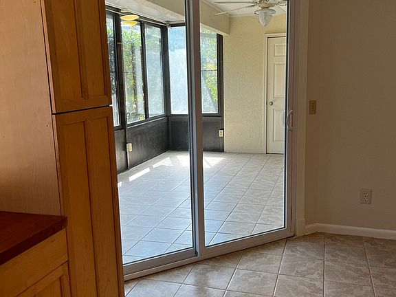 5th image of 144 Lapasada Cir