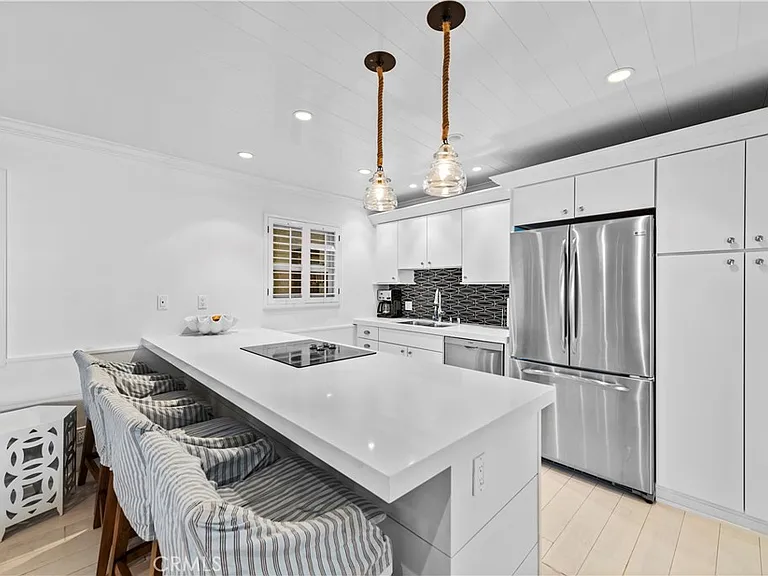 2175 S Coast Hwy #13 — Photo 6