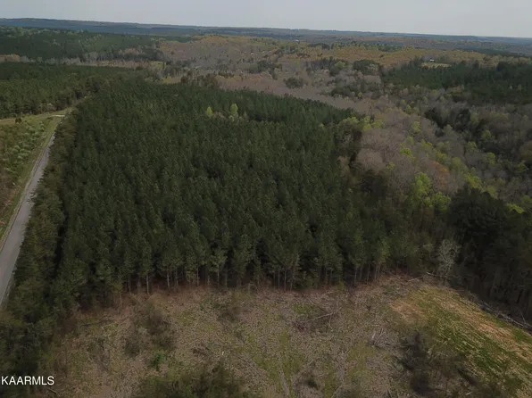 Eastland Rd, Crossville, TN 38572