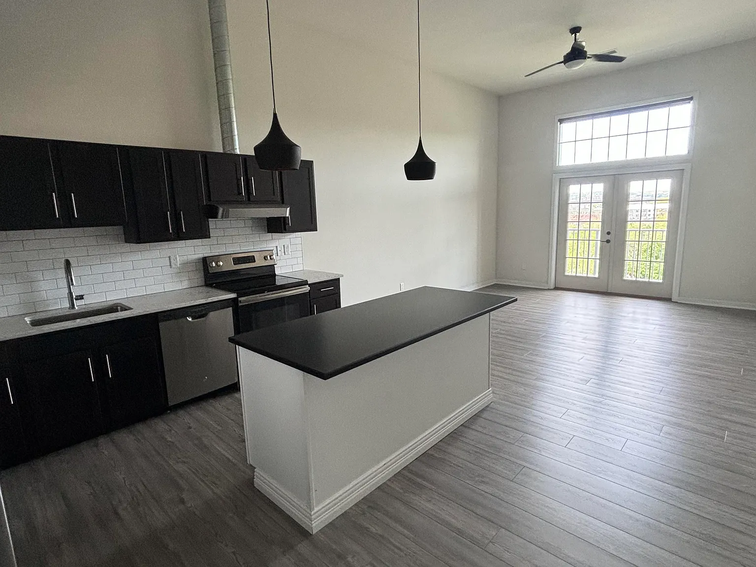 West End Lofts II — Photo 4