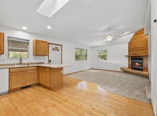 8628 Green St, Verona, WI 53593