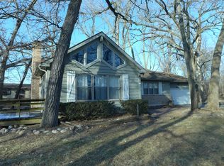 672 S Circle Ave, Pt Barrington, IL 60010