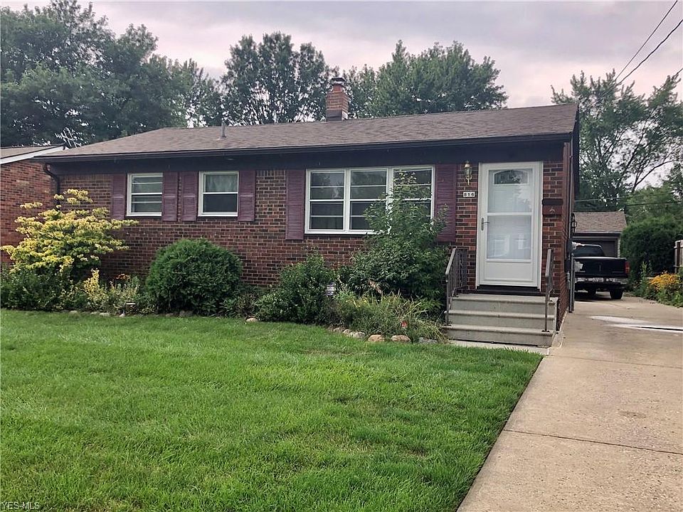1st image of 816 Livermore Ln