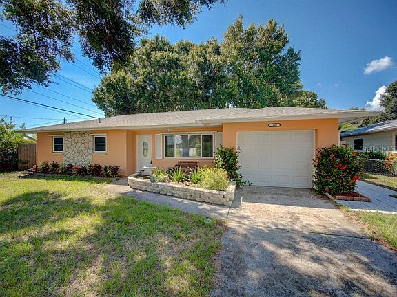 3rd image of 2491 Brentwood Dr