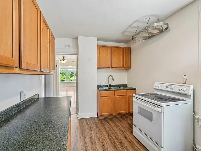 804 E Kewaunee St #804 — Photo 18