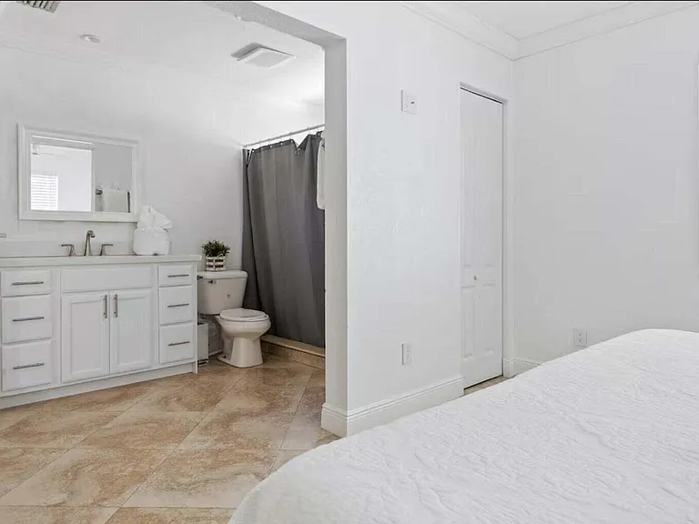 337 Balsam St — Photo 17