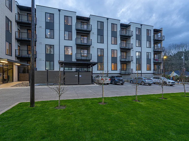 Marquam Heights — Photo 36