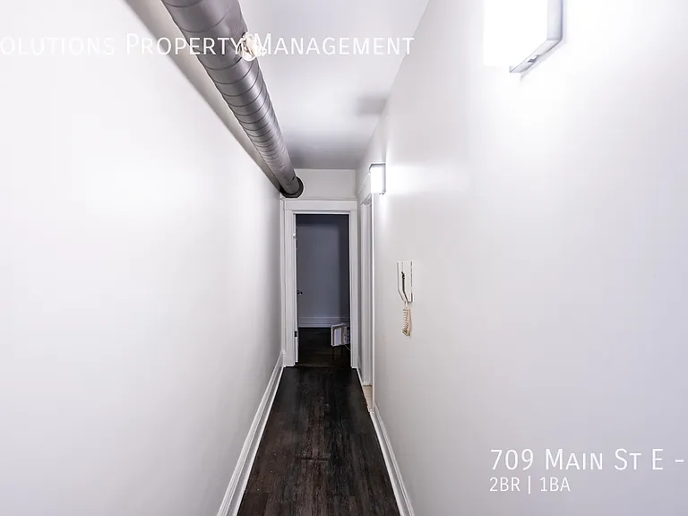 709 Main St E #7 — Photo 16