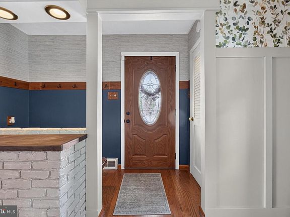 5th image of 630 N 2nd St