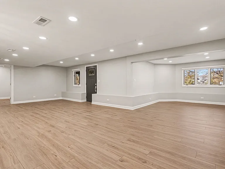 841 Turnbridge Cir — Photo 24
