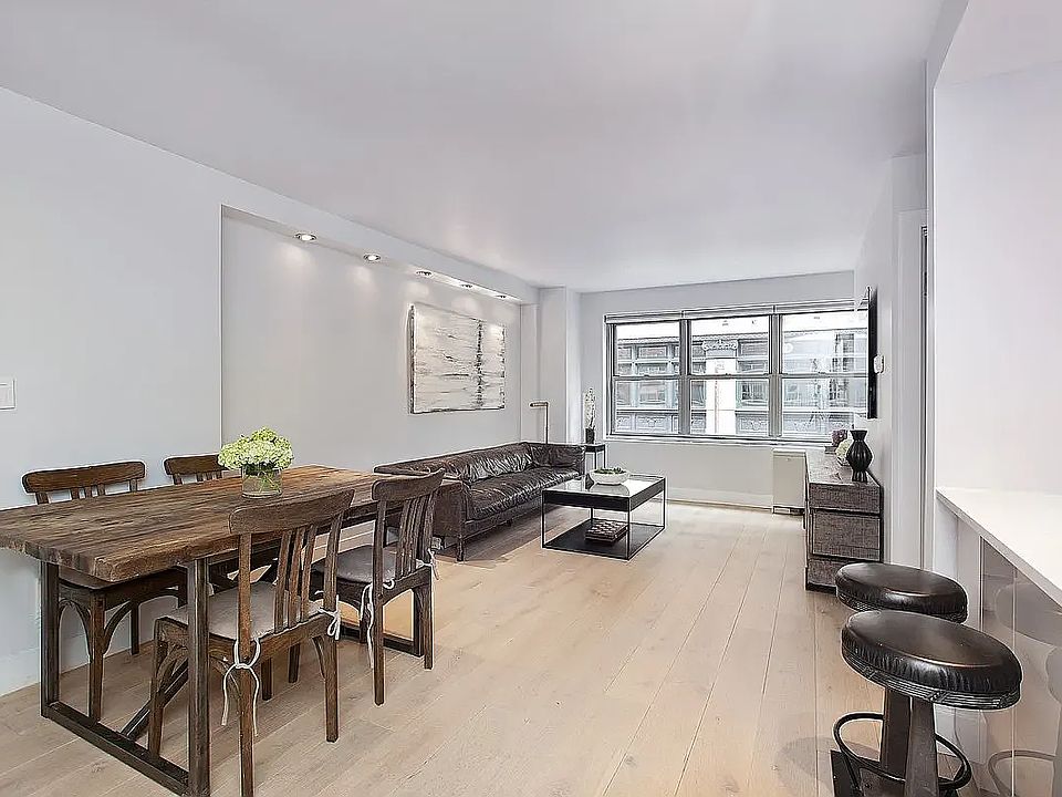 1st image of 60 W 13th St APT 4C