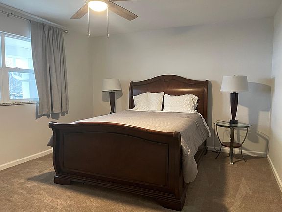 4th image of 671 Village Place North Dr