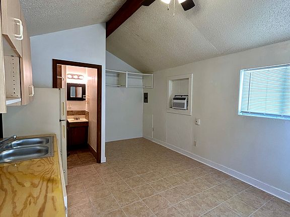 3rd image of 1724 S Husband St #D