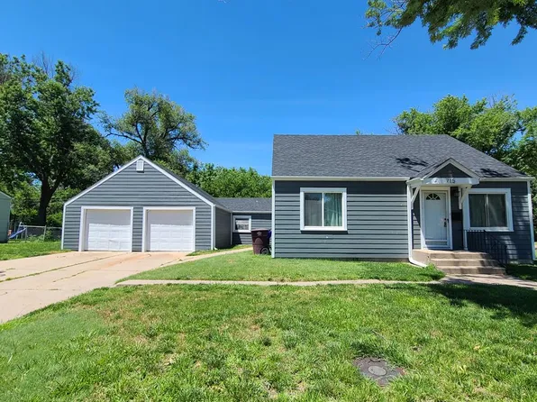 715 E Loomis St, McPherson, KS 67460