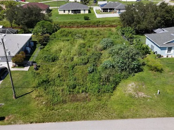 1031 Cedartree AVE, LEHIGH ACRES, FL 33971