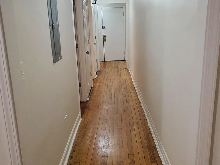 114 N Hamlin Ave. — Photo 6