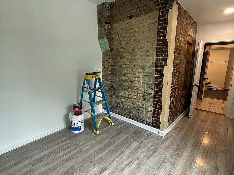 24 Marshall Ave #3 — Photo 12
