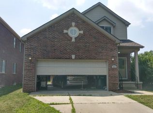 8803 Coulter St, Dearborn, MI 48126