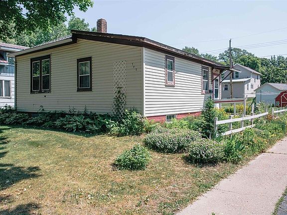 3rd image of 305 West St