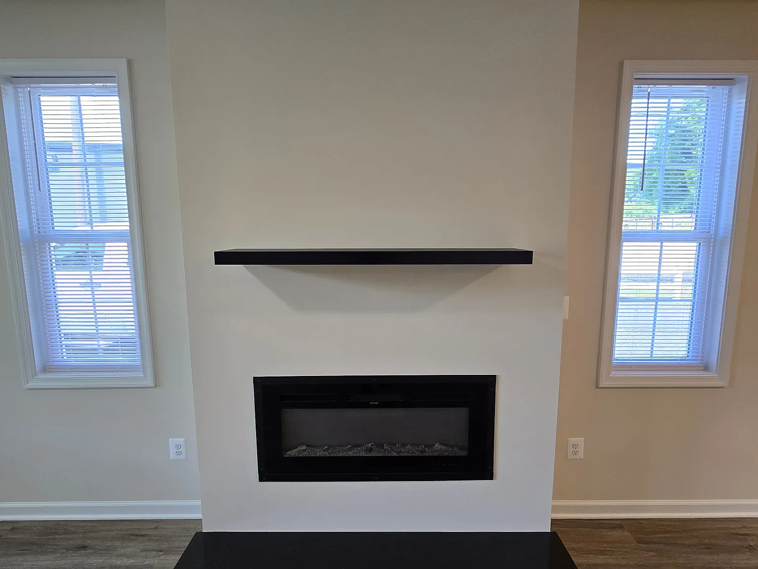 2 bed, 1293 sqft, $2,400 — Photo 3