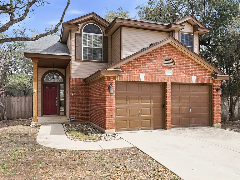 3324 Tumblewood Trl — Photo 1