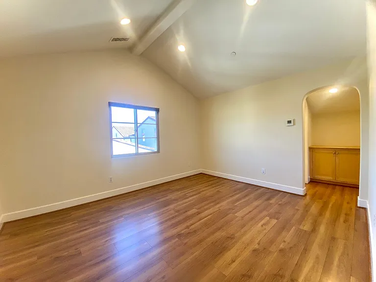 559 Palo Verde Cmns — Photo 32