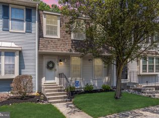 621 Foxton Ct, Mantua, NJ 08051
