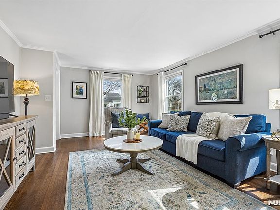 5th image of 436 Cambridge Rd