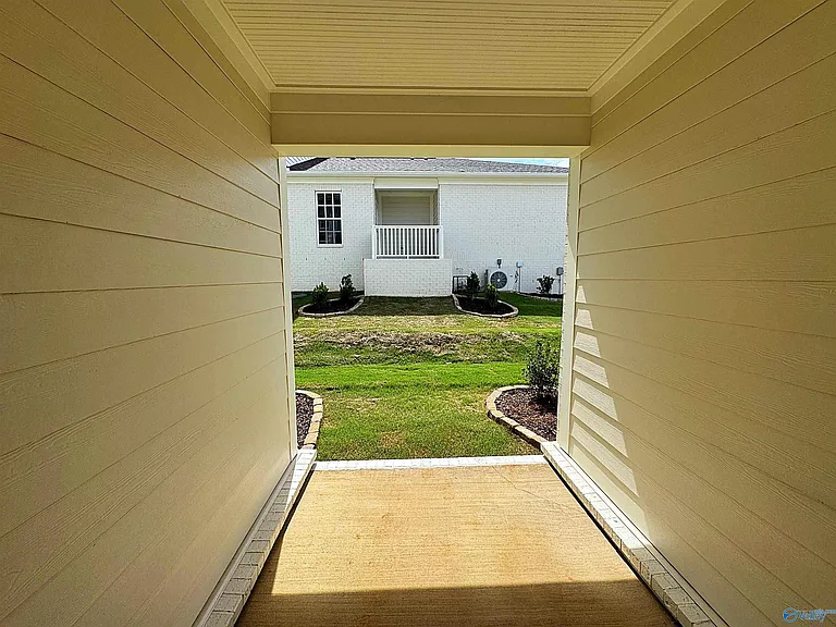 634 Town Madison Blvd — Photo 36