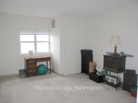 5th image of 209 Central St #102