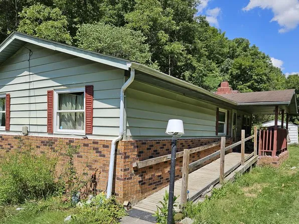 18534 Morrison Rd, Meadowview, VA 24361