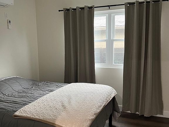 3rd image of 6916 S La Cienega Blvd #3
