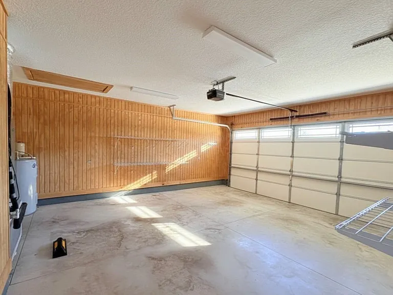 174 Ryan Nicholas Dr — Photo 43