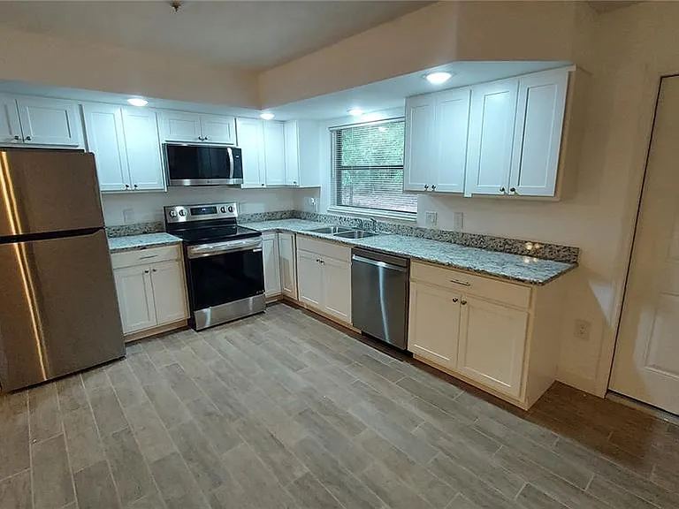 9700 SW 209th Ct — Photo 2