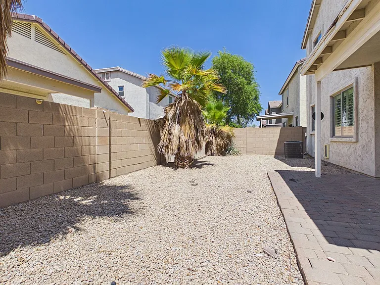 17648 W Lisbon Ln — Photo 41