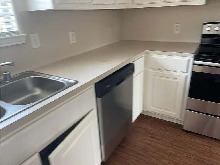 16216 Setting Sun Ct — Photo 21