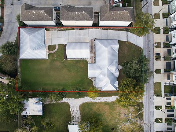 5th image of 941 Judiway St