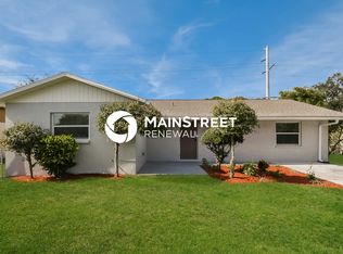 3215 Joe Louis Dr, Sarasota, FL 34234