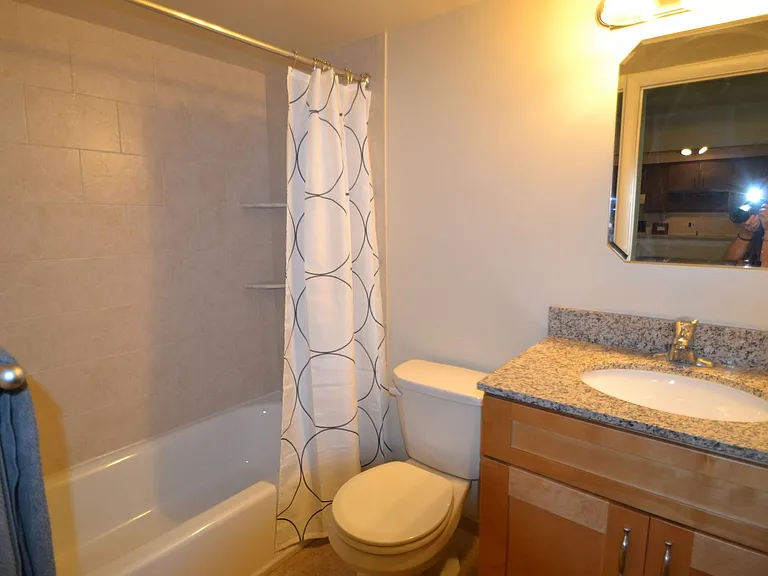 1118 Lafayette Ave — Photo 7