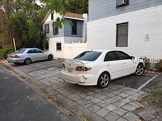 2nd image of 711 18th Ave S