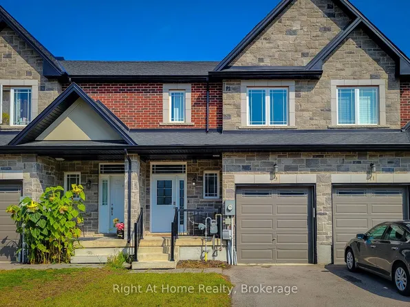 9 Callon Dr, Hamilton, ON L9K 0J8
