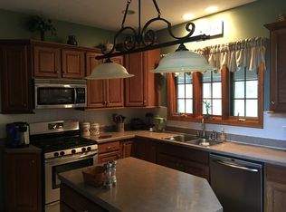 6327 Oak Point Ests, Lorain, OH 44053
