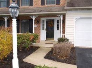 2012 Harrogate Rd, Lancaster, PA 17601