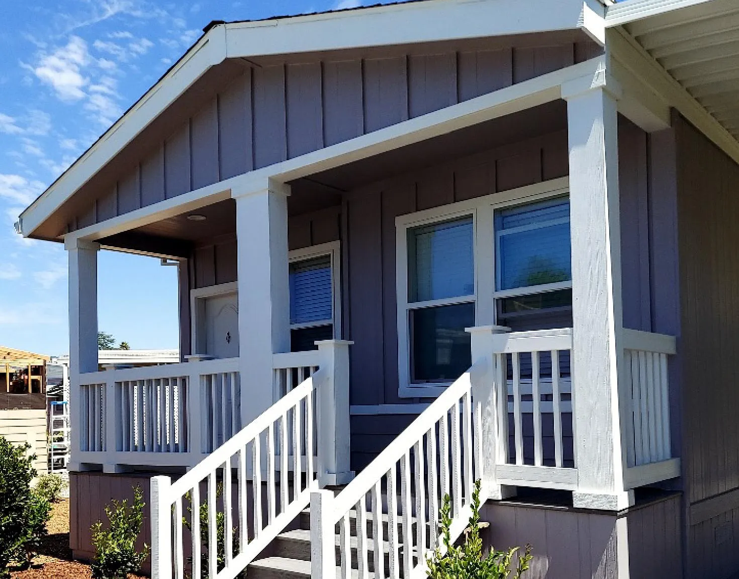 4 Oakwood Dr — Photo 1