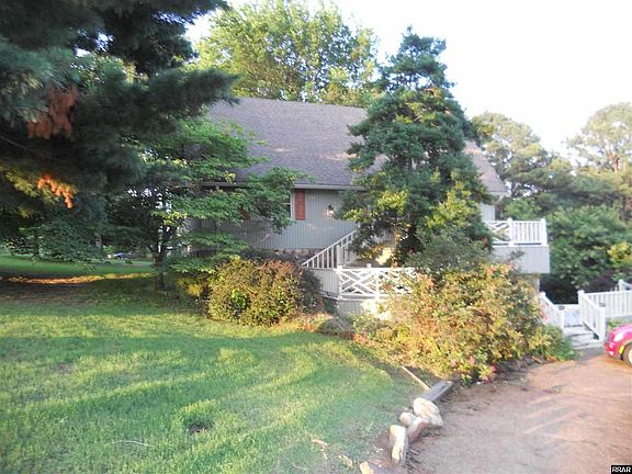 2nd image of 1104 Sherwood Dr