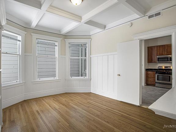 5th image of 610 Ashbury St #608