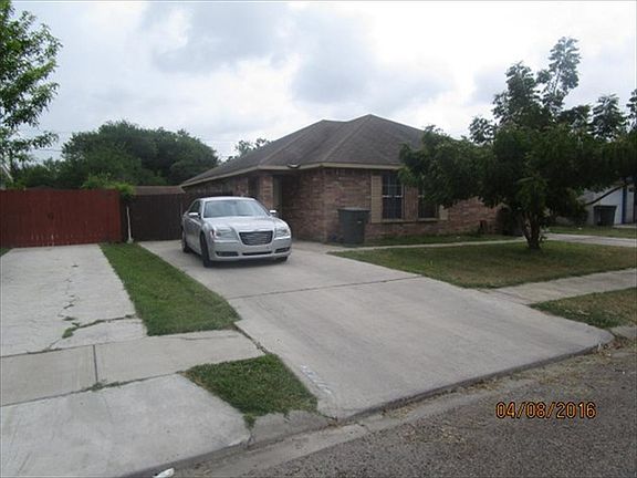 2nd image of 1103 Sunset St