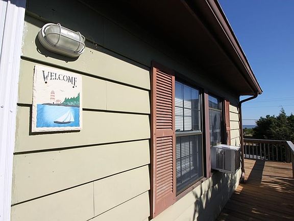 3rd image of 2307 S Bay Shore Dr